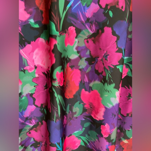 J. Crew Gwyneth Slip Skirt in Watercolor Floral, Size Small (S) - Picture 7 of 7